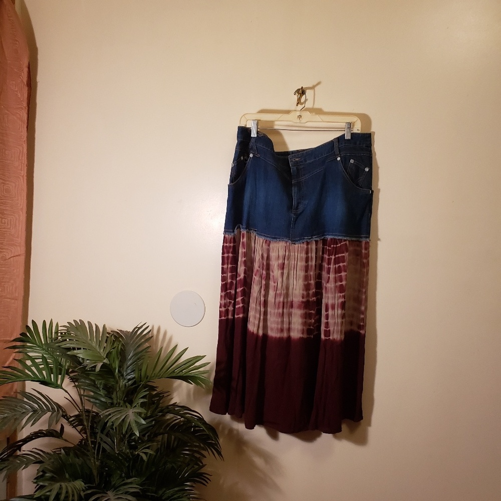 Plus size denim skirt